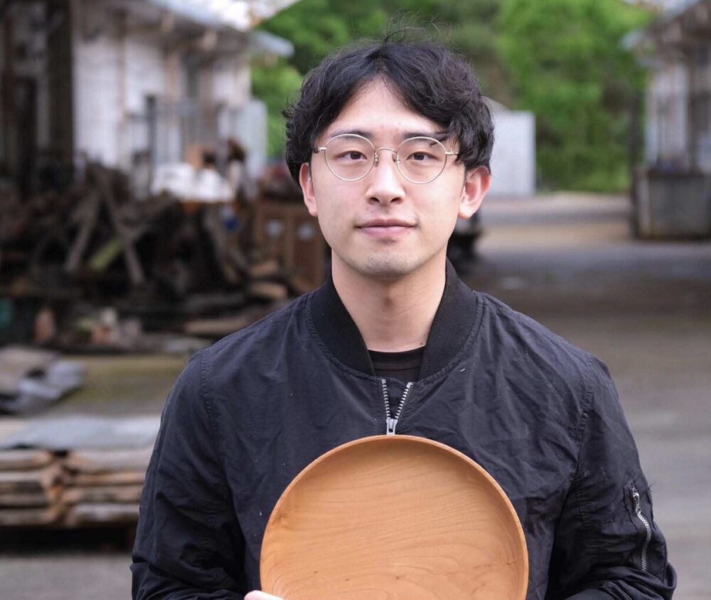 下村祐介 さん